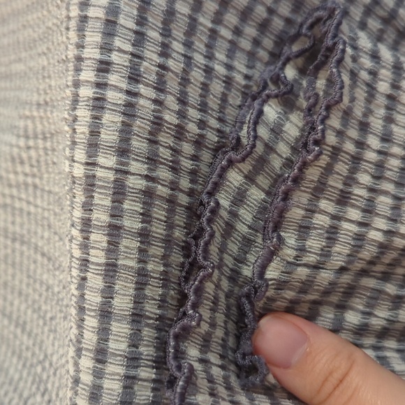 Aritzia Matching Outfit Wilfred Verona Pants and Crop Top Guaze - Picture 6 of 6